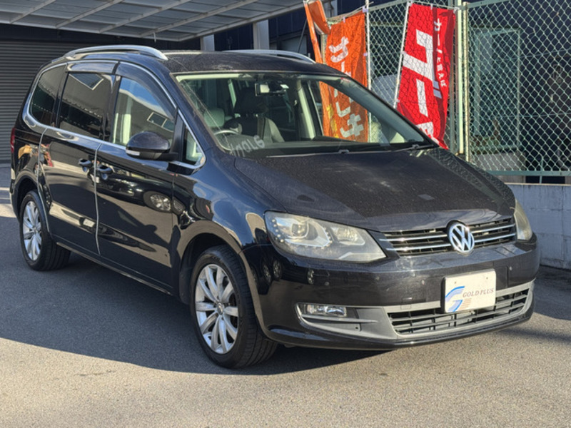 VOLKSWAGEN SHARAN