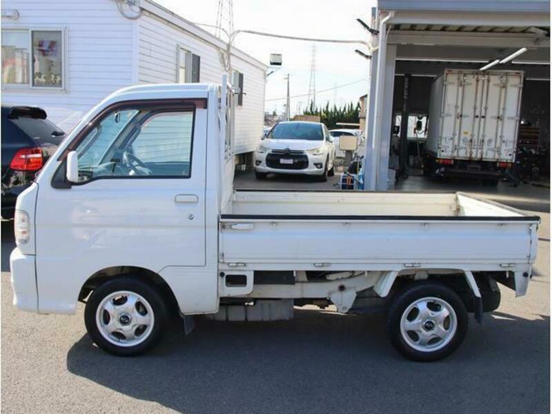 HIJET TRUCK