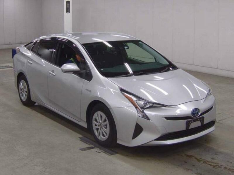 PRIUS-0