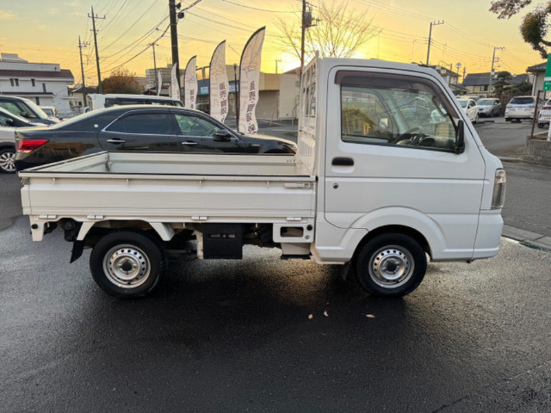 MINICAB TRUCK