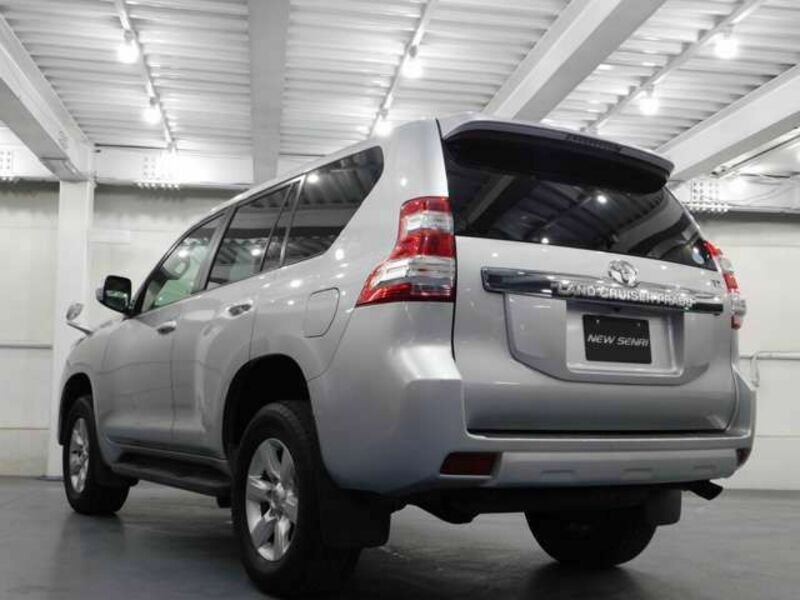 LAND CRUISER PRADO