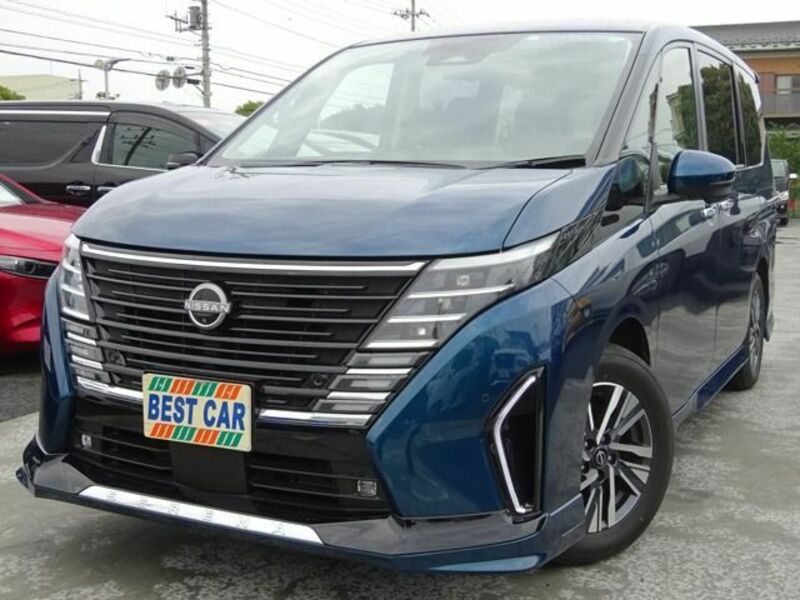 NISSAN SERENA