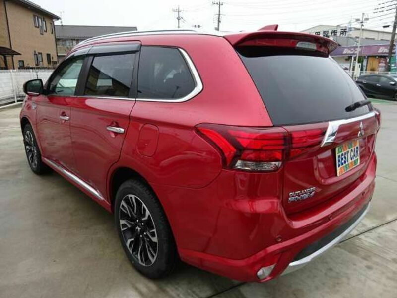 OUTLANDER PHEV