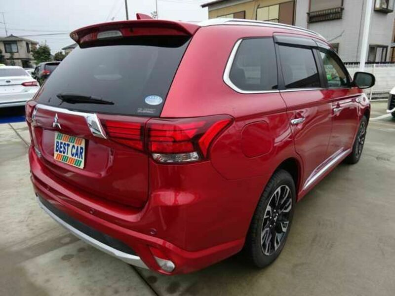 OUTLANDER PHEV