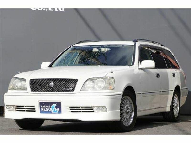 TOYOTA CROWN ESTATE