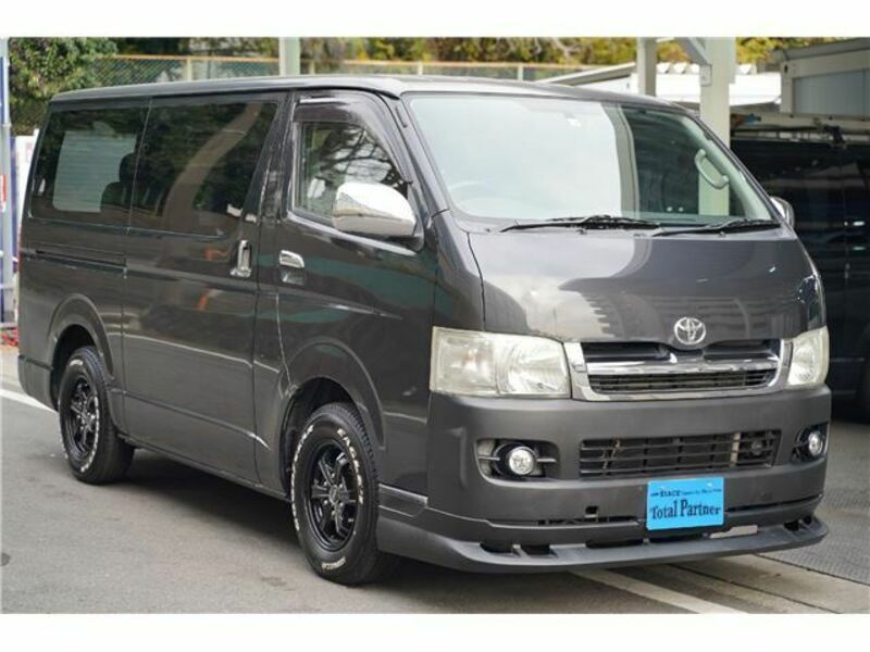 HIACE VAN