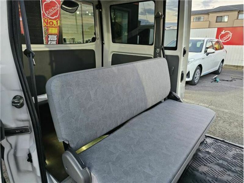 MINICAB VAN