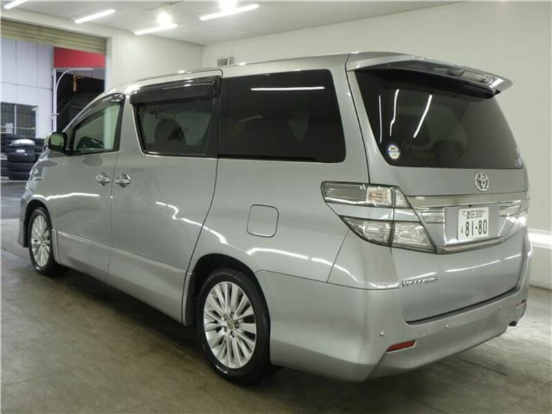 VELLFIRE