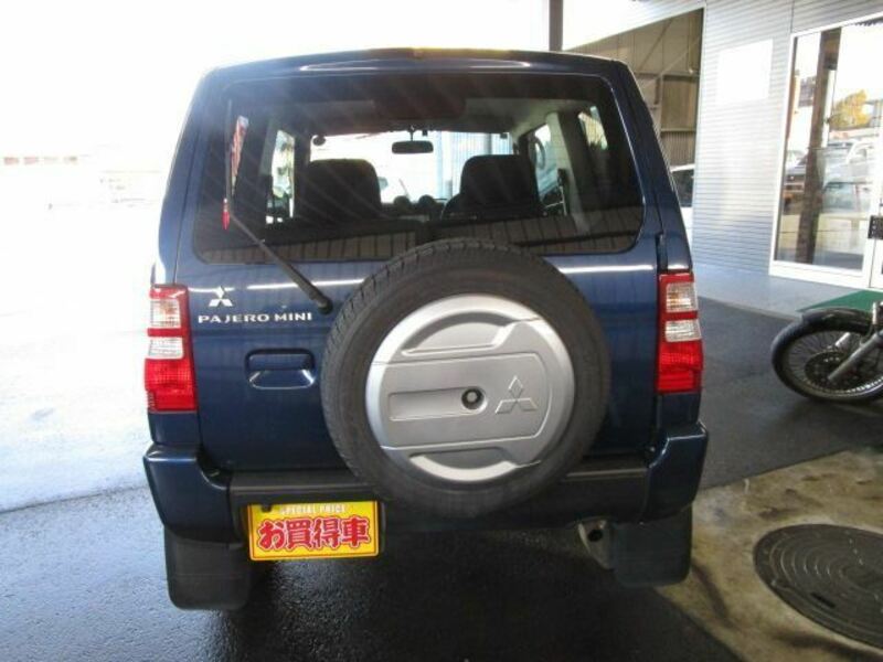 PAJERO MINI