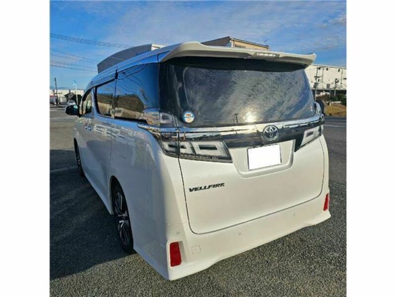 VELLFIRE