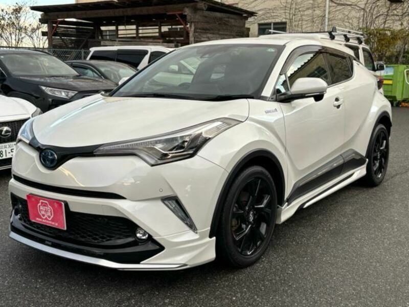 TOYOTA C-HR