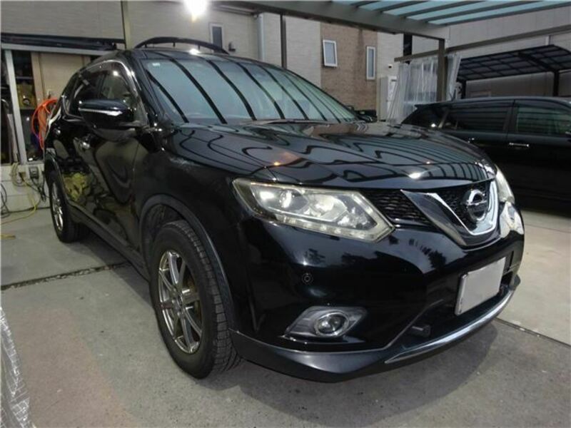 X-TRAIL