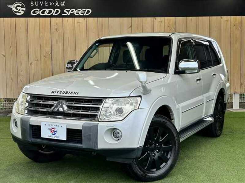 MITSUBISHI PAJERO