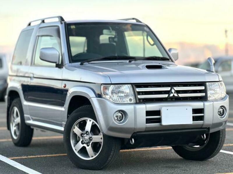 PAJERO MINI-0