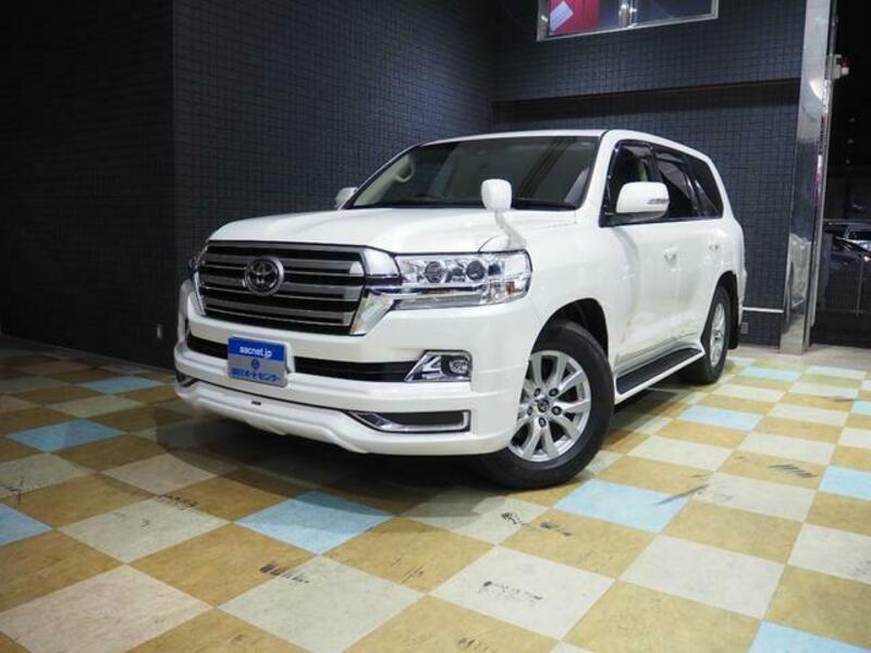 TOYOTA LAND CRUISER