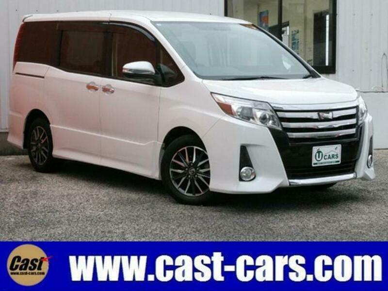 TOYOTA NOAH