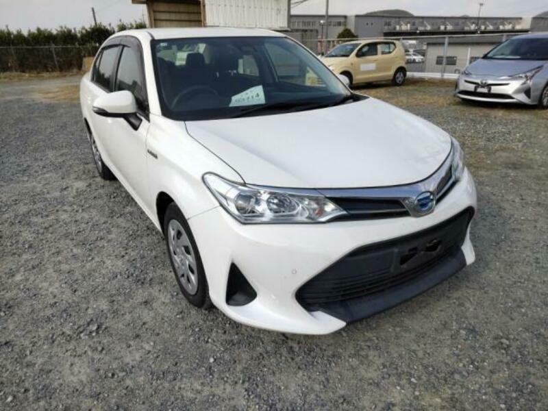 COROLLA AXIO