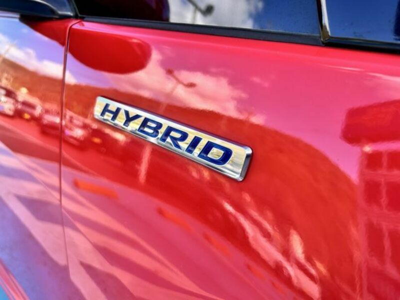 FIT HYBRID