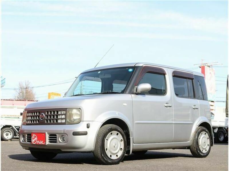 NISSAN CUBE