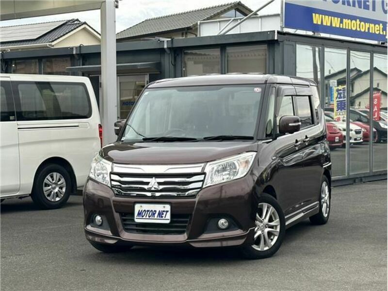 MITSUBISHI DELICA D2