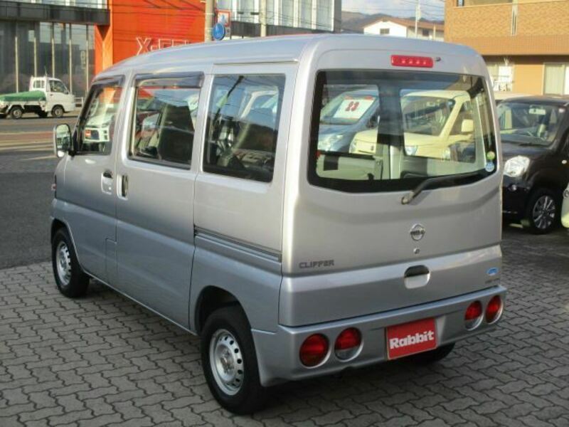 CLIPPER VAN