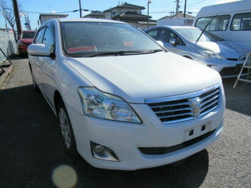 TOYOTA PREMIO