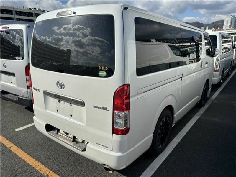 HIACE VAN