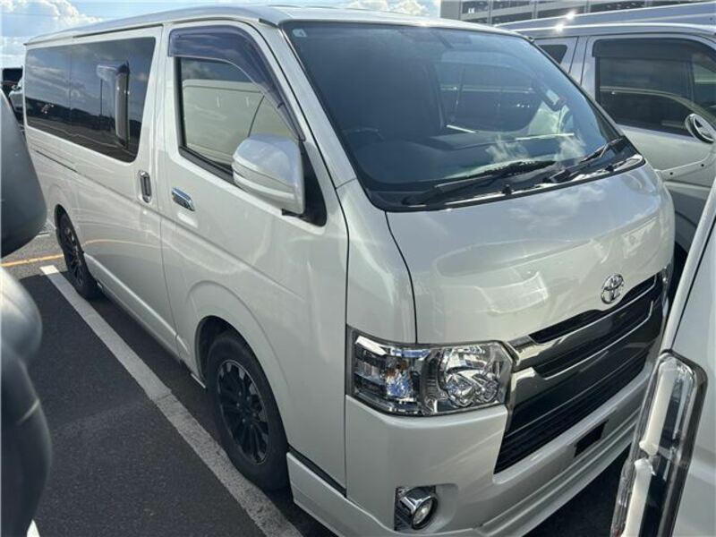 HIACE VAN