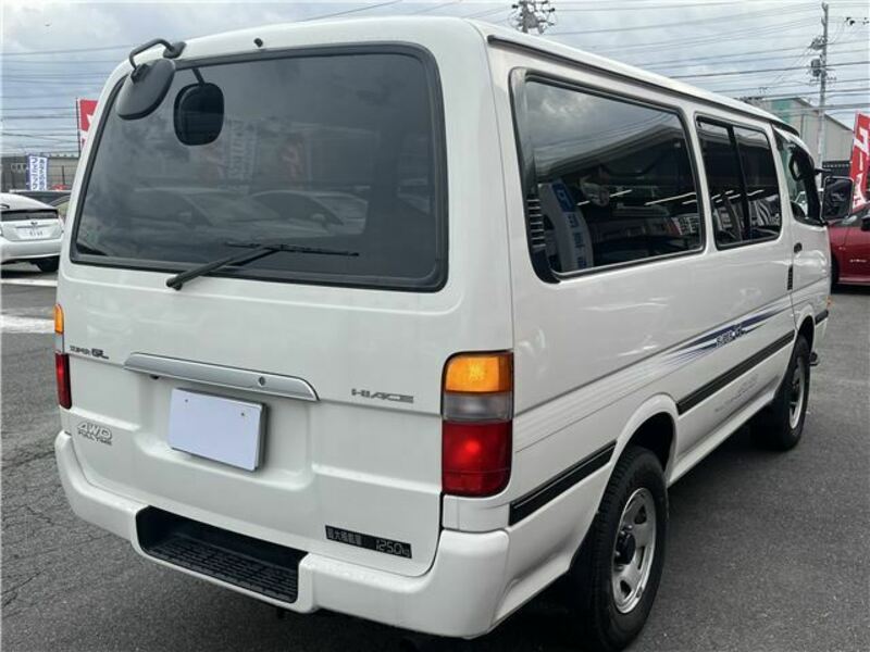 HIACE VAN