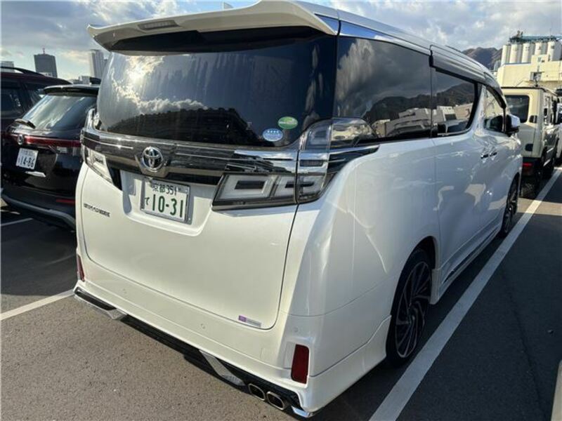 VELLFIRE