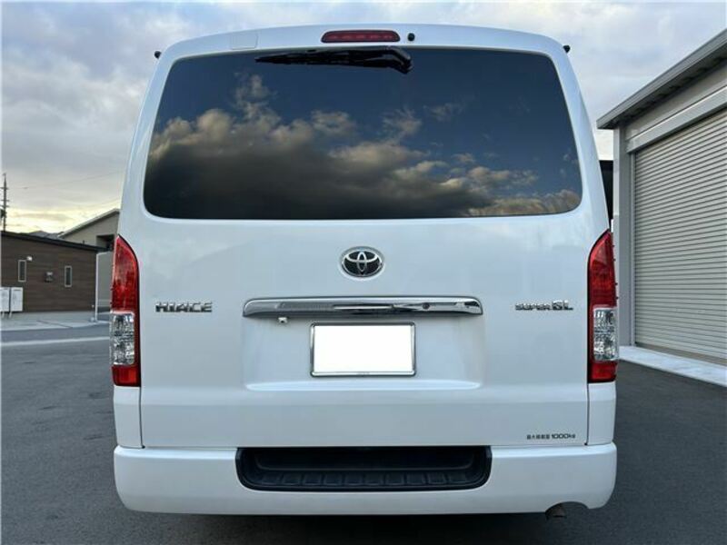 HIACE VAN