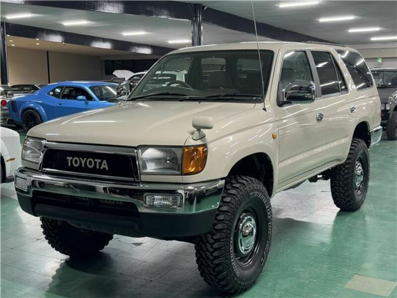 TOYOTA HILUX SURF