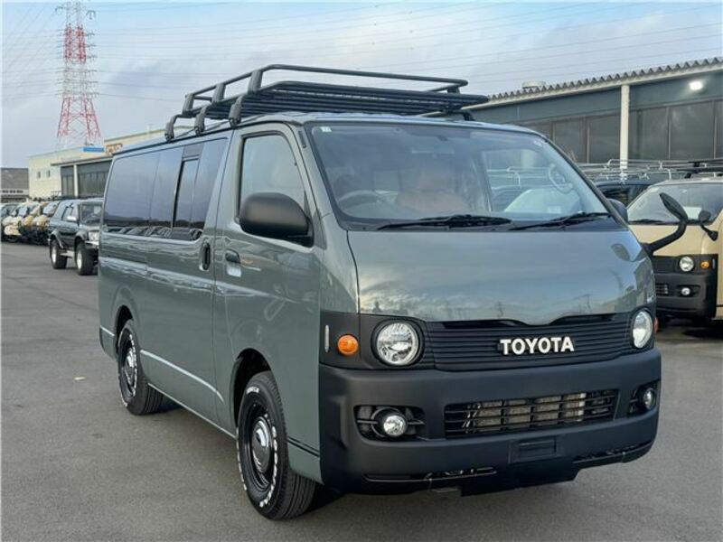 HIACE VAN