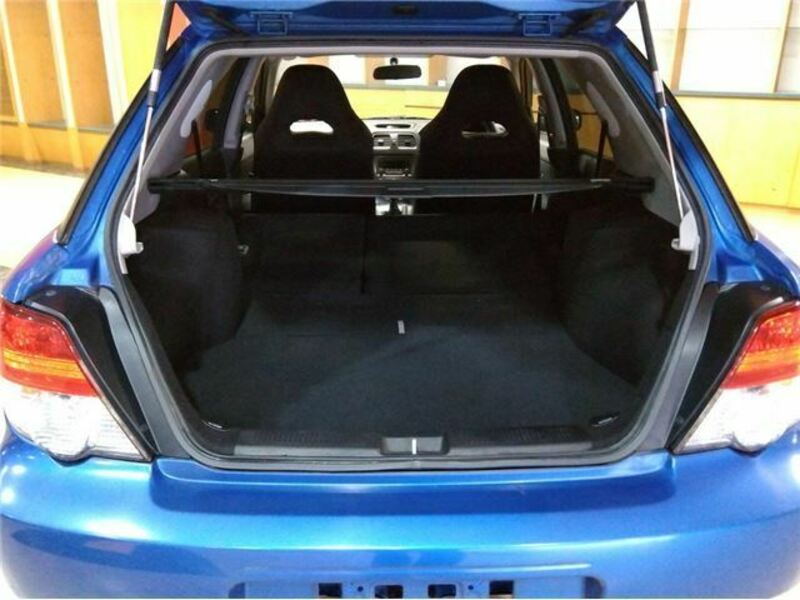 IMPREZA SPORTSWAGON