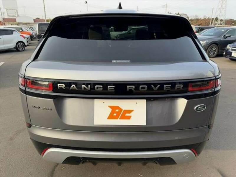 RANGE ROVER VELAR