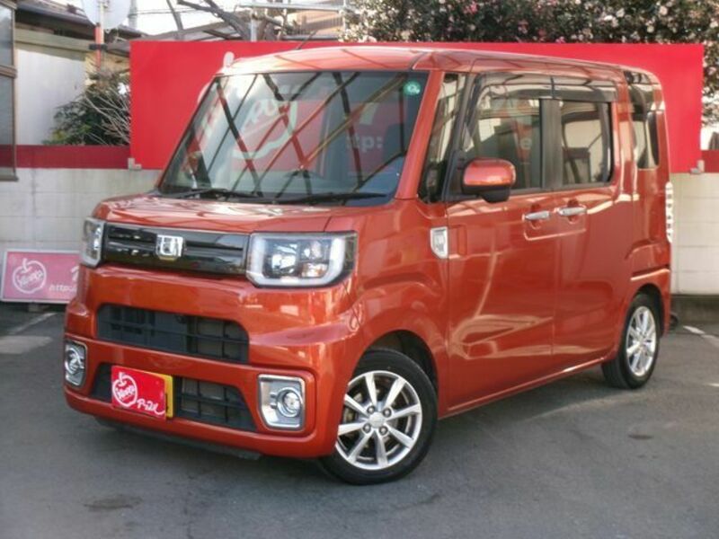 DAIHATSU WAKE