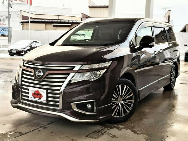 NISSAN ELGRAND