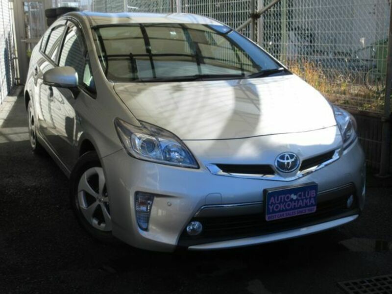 PRIUS PHV