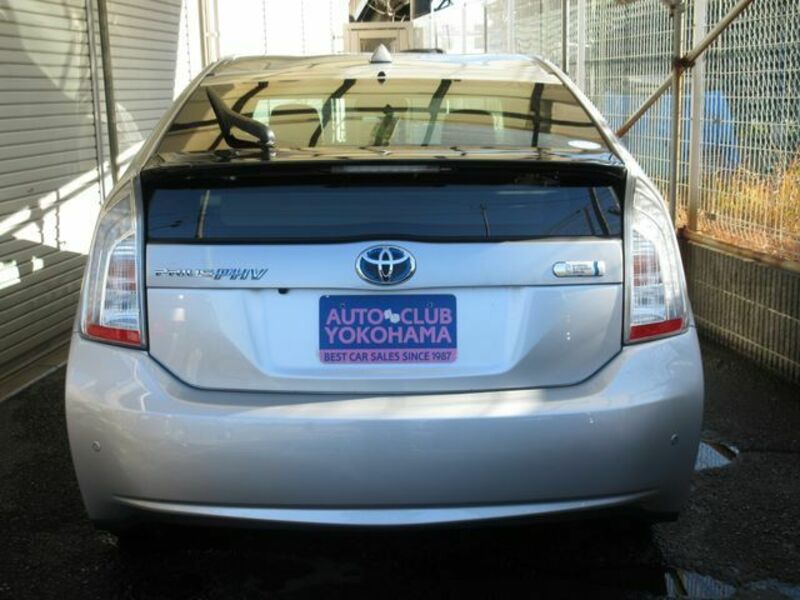 PRIUS PHV