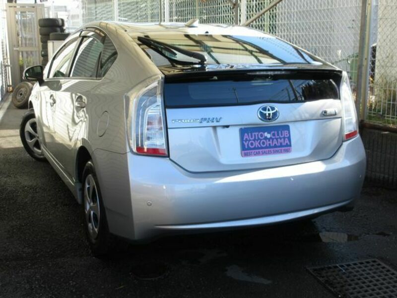 PRIUS PHV