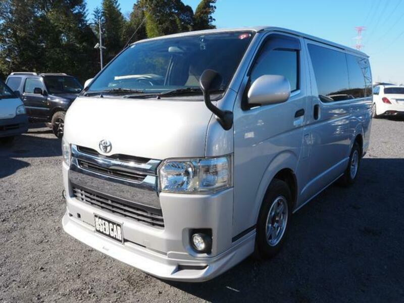 HIACE VAN