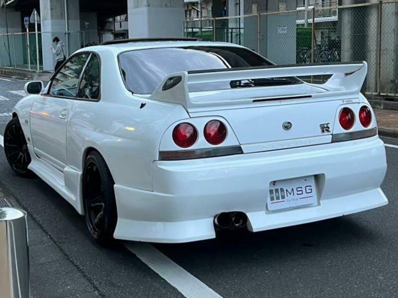 SKYLINE