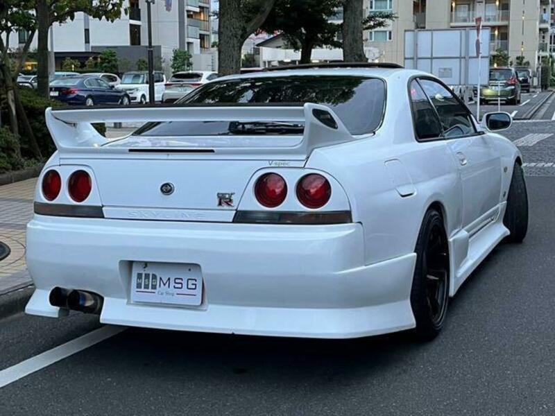 SKYLINE