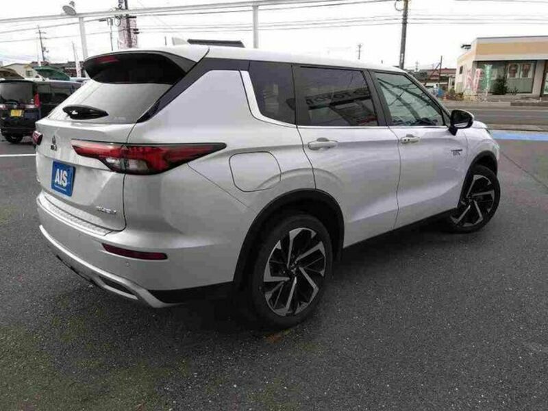 OUTLANDER PHEV