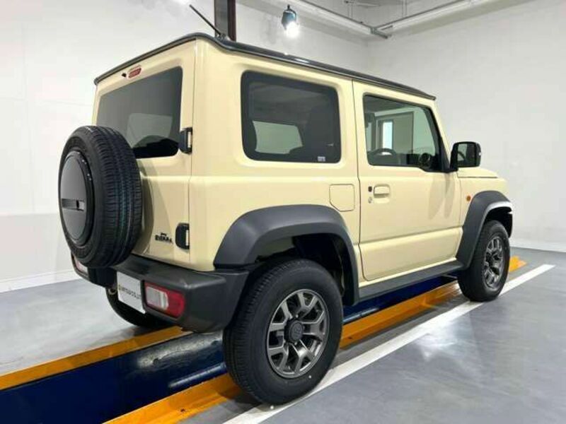 JIMNY SIERRA