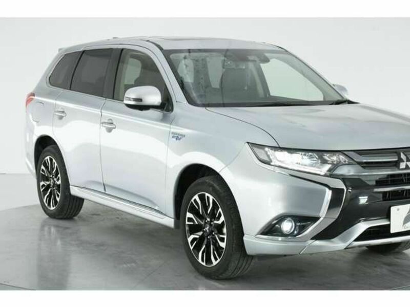 OUTLANDER PHEV