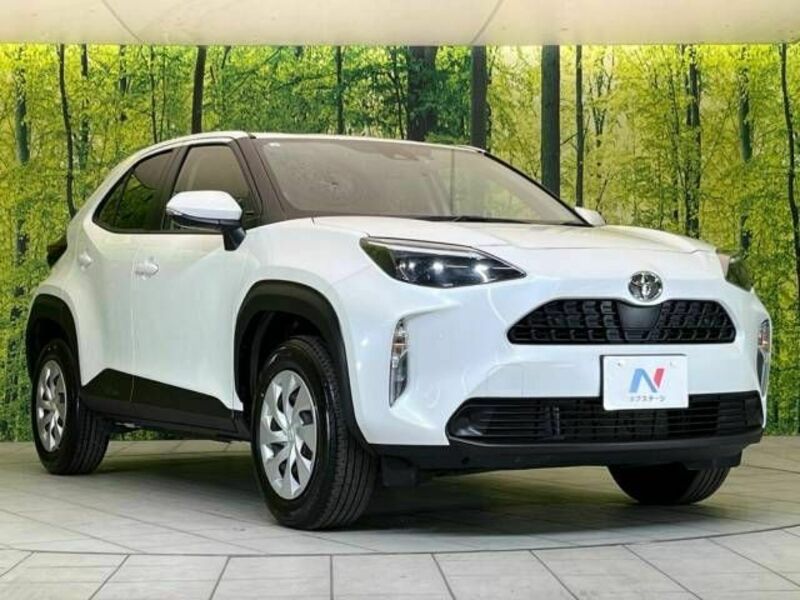 YARIS CROSS