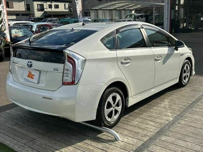 PRIUS