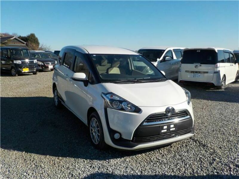 TOYOTA SIENTA