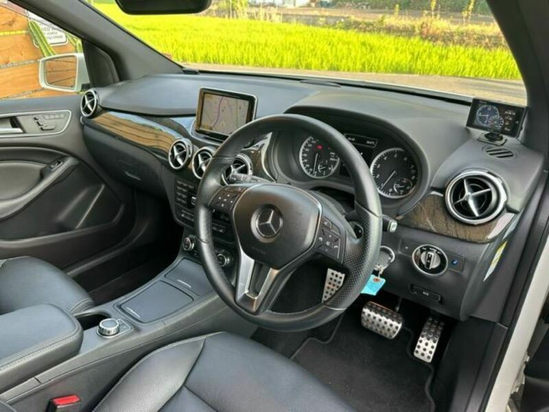 B-CLASS